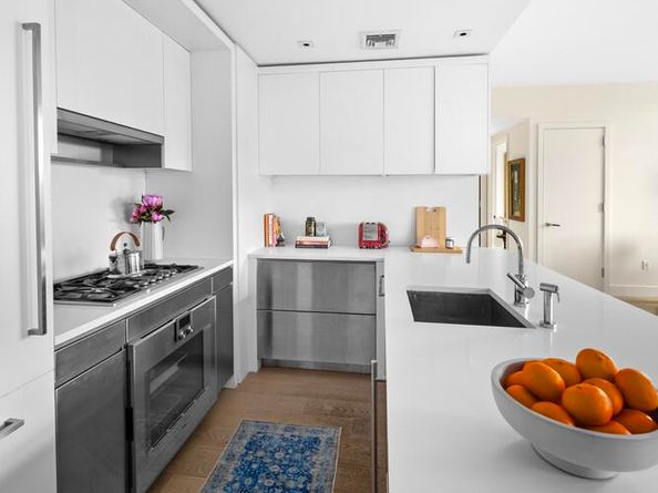 251 1st Street 4F, Brooklyn NY 11215