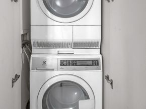 490 Van Buren Street 3A, Brooklyn NY 11221