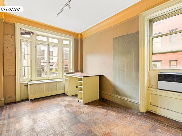 105 West 72nd Street 4C, New York NY 10023