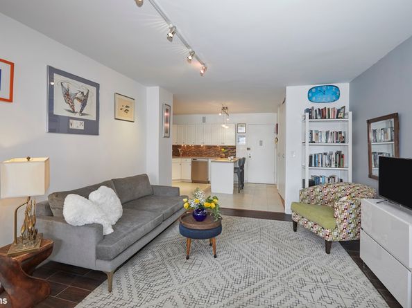 2621 Palisade Avenue 10E, Bronx NY 10463