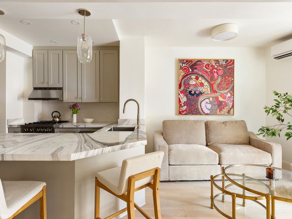 750 Park Avenue 8E, New York NY 10021