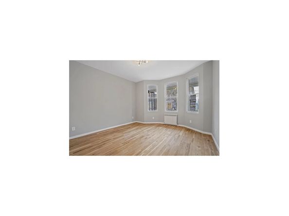 79-23 67th Drive, Queens NY 11379