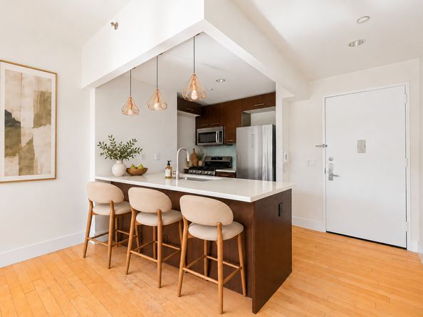 5-09 48th Avenue 2C, Queens NY 11101