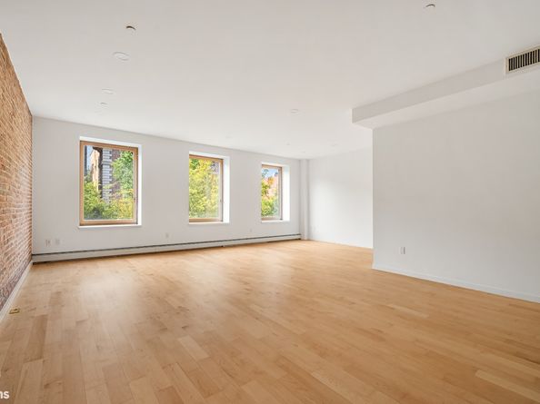 223 West 135th Street 3, New York NY 10030