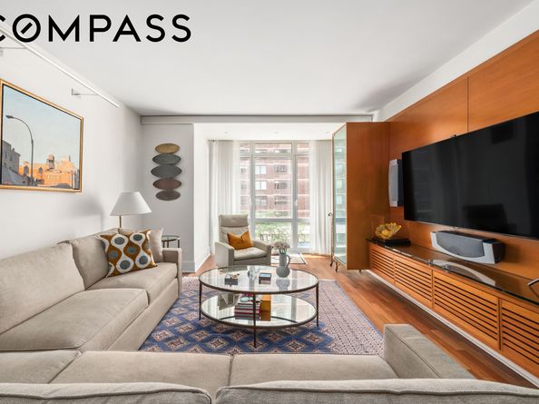 300 East 55th Street 4D, New York NY 10022