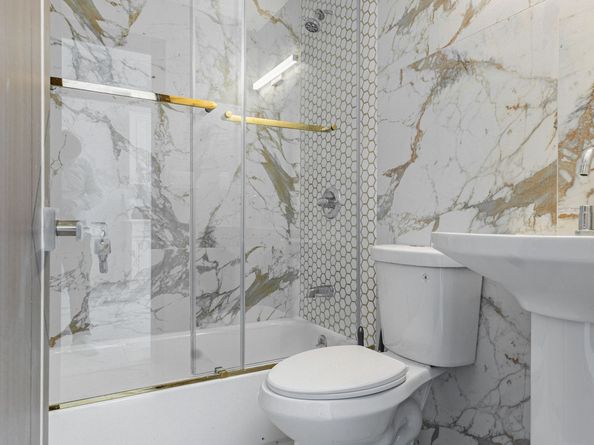 902 Lafayette Avenue, Brooklyn NY 11221