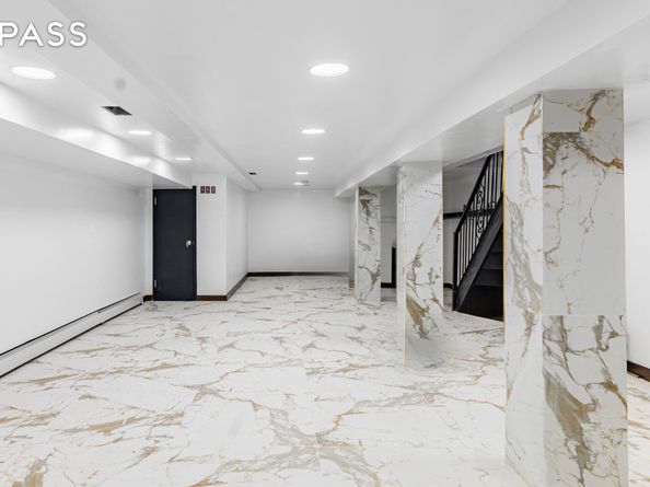 902 Lafayette Avenue, Brooklyn NY 11221