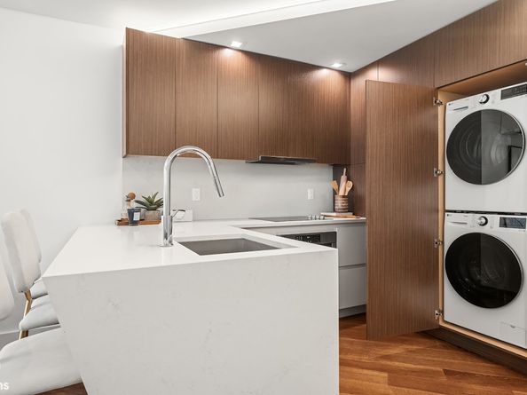 553 West 182nd Street 2R, New York NY 10033