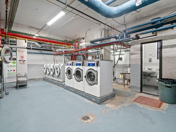 35-31 85th Street 8L, Queens NY 11372