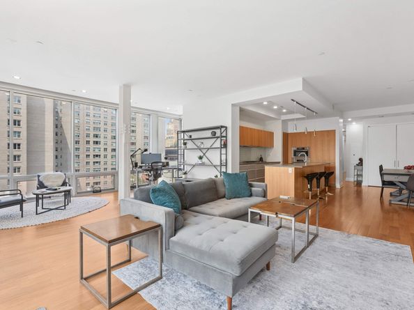 135 West 14th Street 8, New York NY 10011