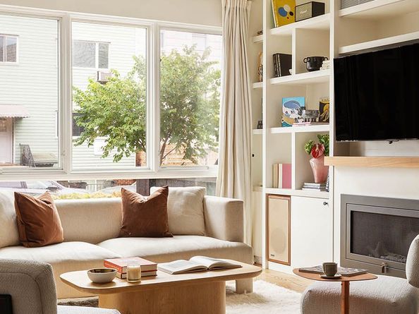 1025 Lorimer Street PARLOR, Brooklyn NY 11222