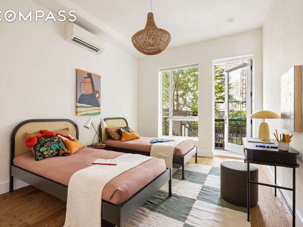 1025 Lorimer Street PARLOR, Brooklyn NY 11222