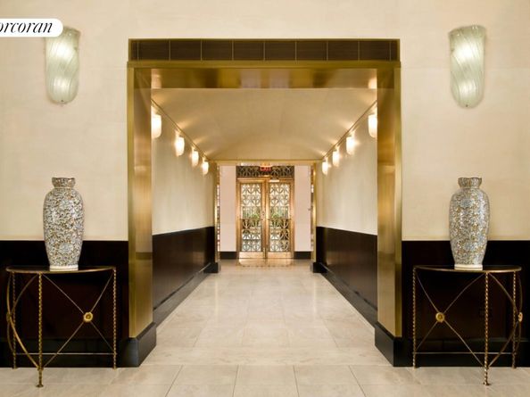 40 East 61st Street 10B, New York NY 10065