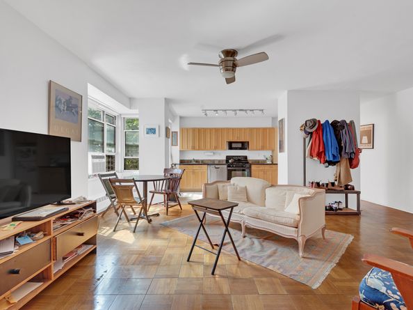 572 Grand Street G302, New York NY 10002