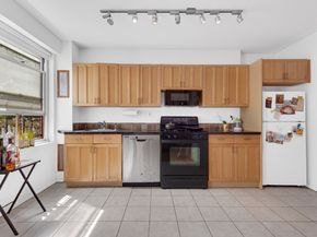 572 Grand Street G302, New York NY 10002