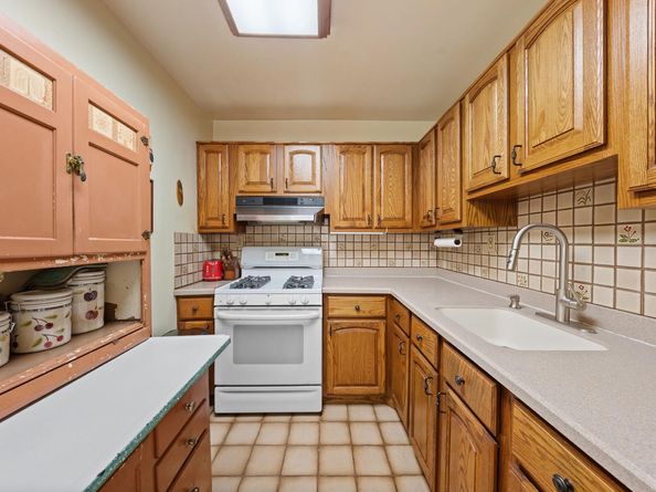 291 Cherry Street B1, New York NY 10002
