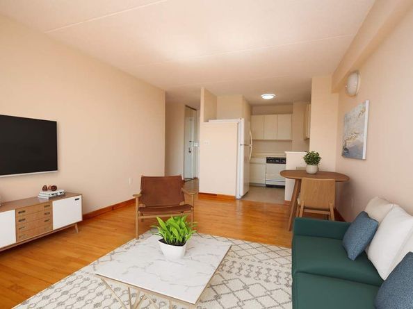 300 Cathedral Parkway 19J, New York NY 10026