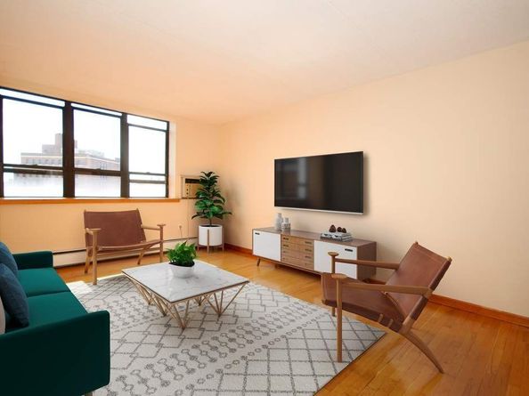 300 Cathedral Parkway 19J, New York NY 10026