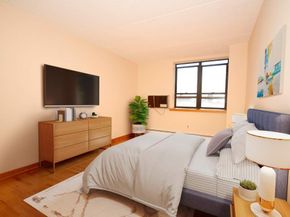 300 Cathedral Parkway 19J, New York NY 10026