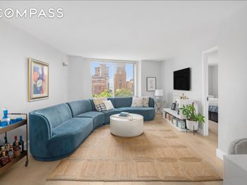 303 Greenwich Street