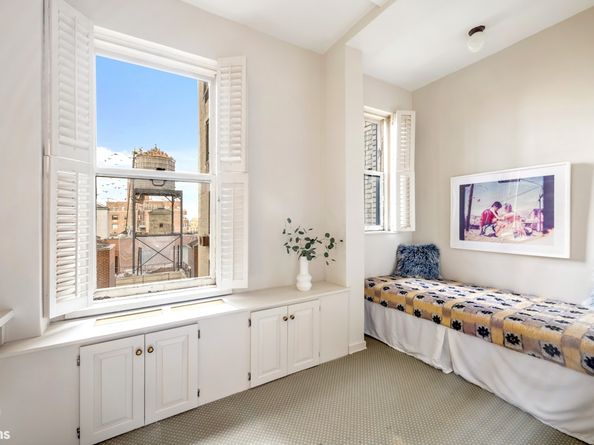 1120 Park Avenue 19D, New York NY 10128