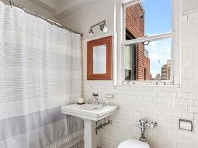 1120 Park Avenue 19D, New York NY 10128