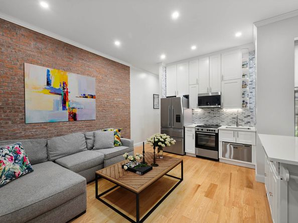 346 West 56th Street 1C, New York NY 10019