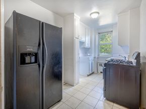 80 Knolls Crescent 1B, Bronx NY 10463