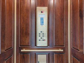 330 East 51st Street, New York NY 10022