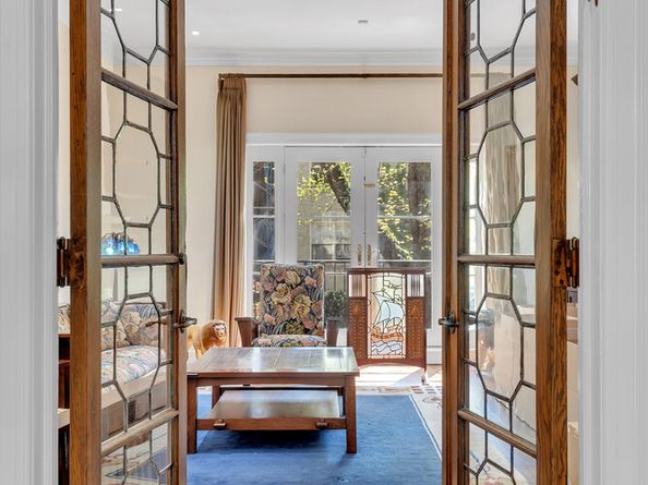 330 East 51st Street, New York NY 10022