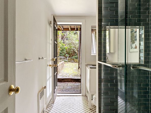 152 Dekalb Avenue, Brooklyn NY 11217