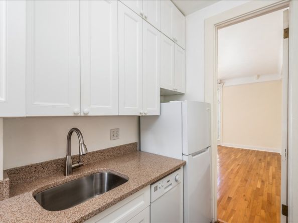 510 West 110th Street 10B, New York NY 10025