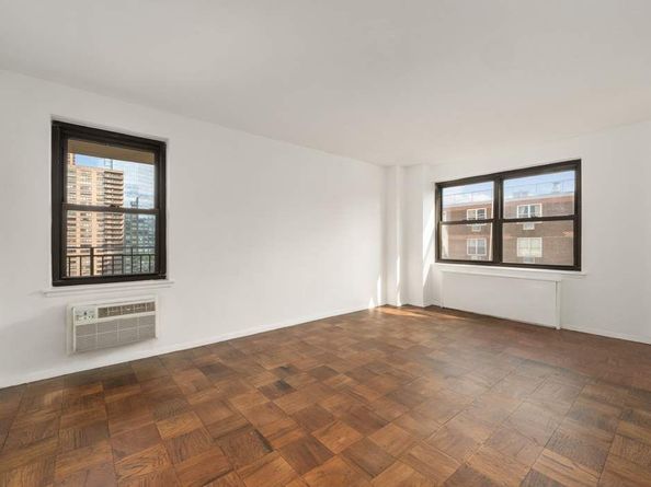 165 West End Avenue 18M, New York NY 10023