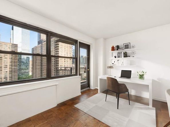 165 West End Avenue 18M, New York NY 10023