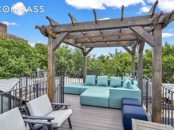 215 Lafayette Avenue C, Brooklyn NY 11238