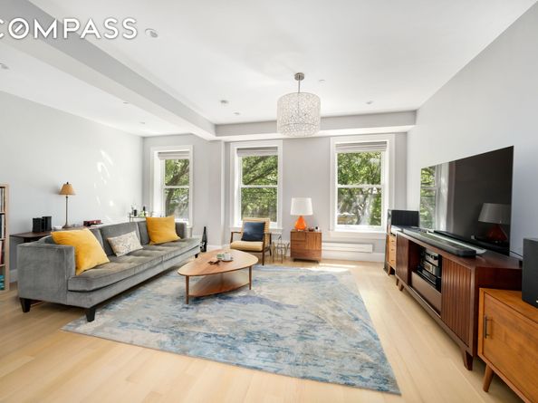 215 Lafayette Avenue C, Brooklyn NY 11238