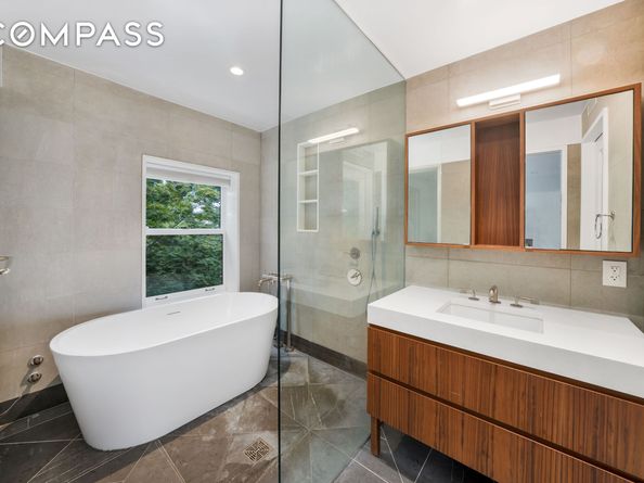 215 Lafayette Avenue C, Brooklyn NY 11238