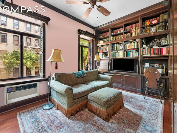 228 West 21st Street 2, New York NY 10011