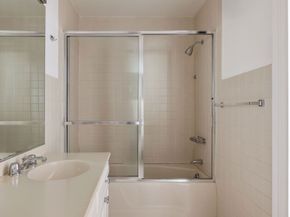 29 Vandam Street, New York NY 10014