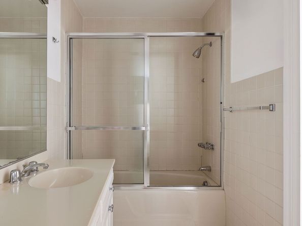 29 Vandam Street, New York NY 10014