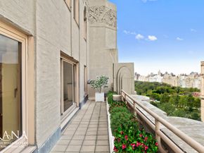 106 Central Park S 22G, New York NY 10019