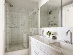 165 West 66th Street 8ZA, New York NY 10023
