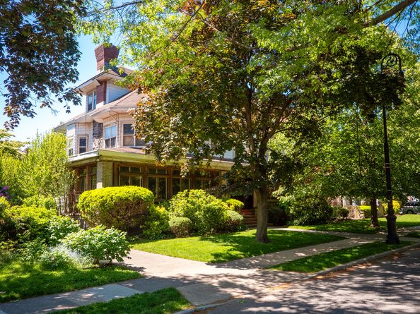 1112 Albemarle Road, Brooklyn NY 11218