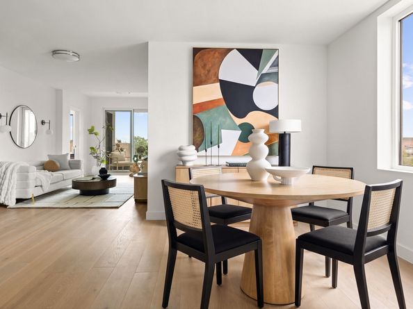 379 Ocean Parkway 7B, Brooklyn NY 11218