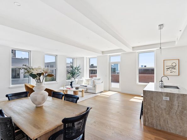 171 Calyer Street 4C, Brooklyn NY 11222