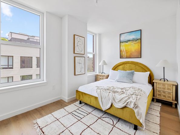 171 Calyer Street 4C, Brooklyn NY 11222