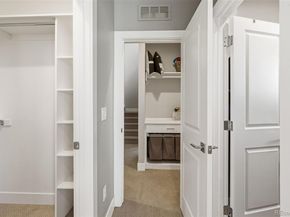 2737 W 24th Avenue 8, Denver CO 80211