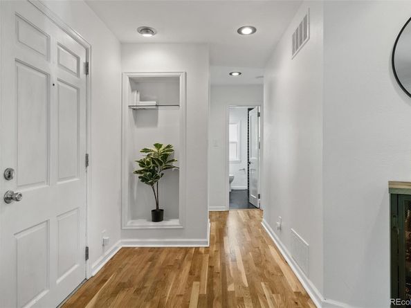 7030 E 7th Avenue, Denver CO 80220