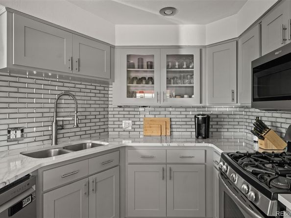 7030 E 7th Avenue, Denver CO 80220