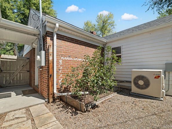 7030 E 7th Avenue, Denver CO 80220